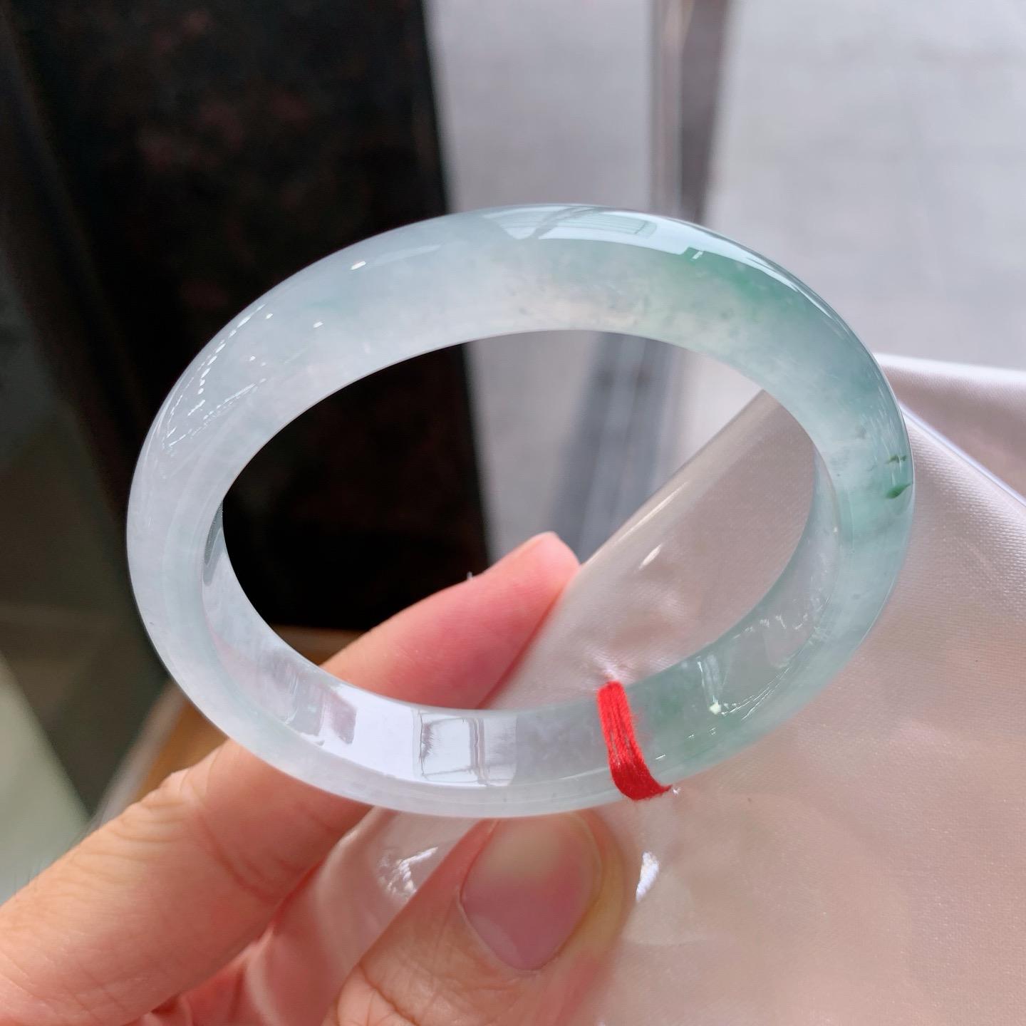 冰晴飄花貴妃鐲