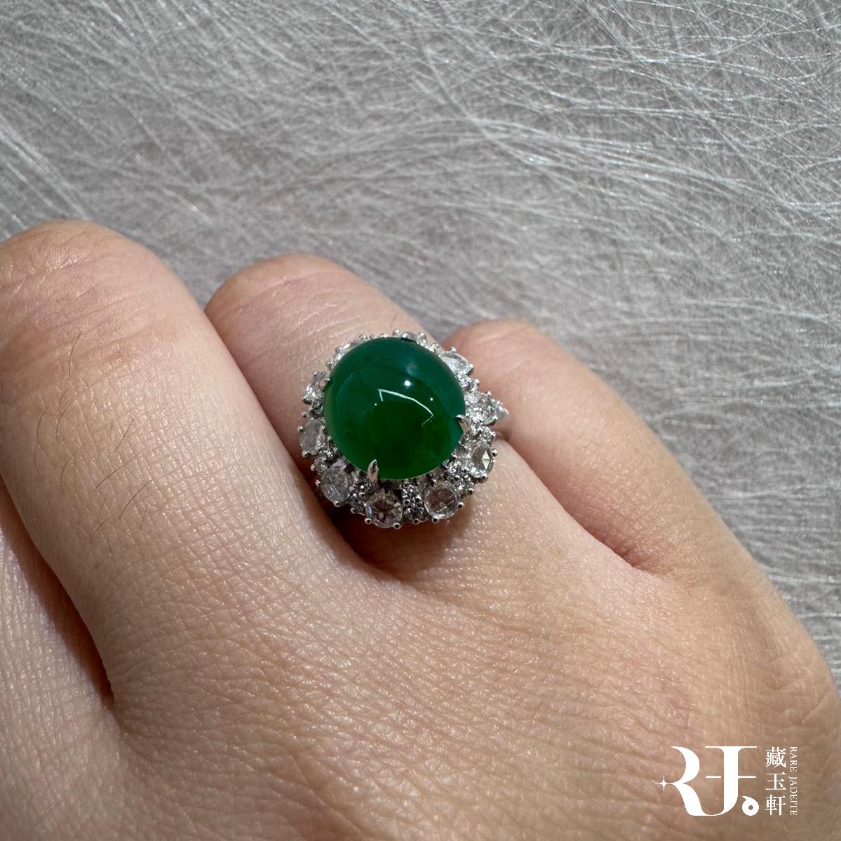 冰辣綠蛋面戒指