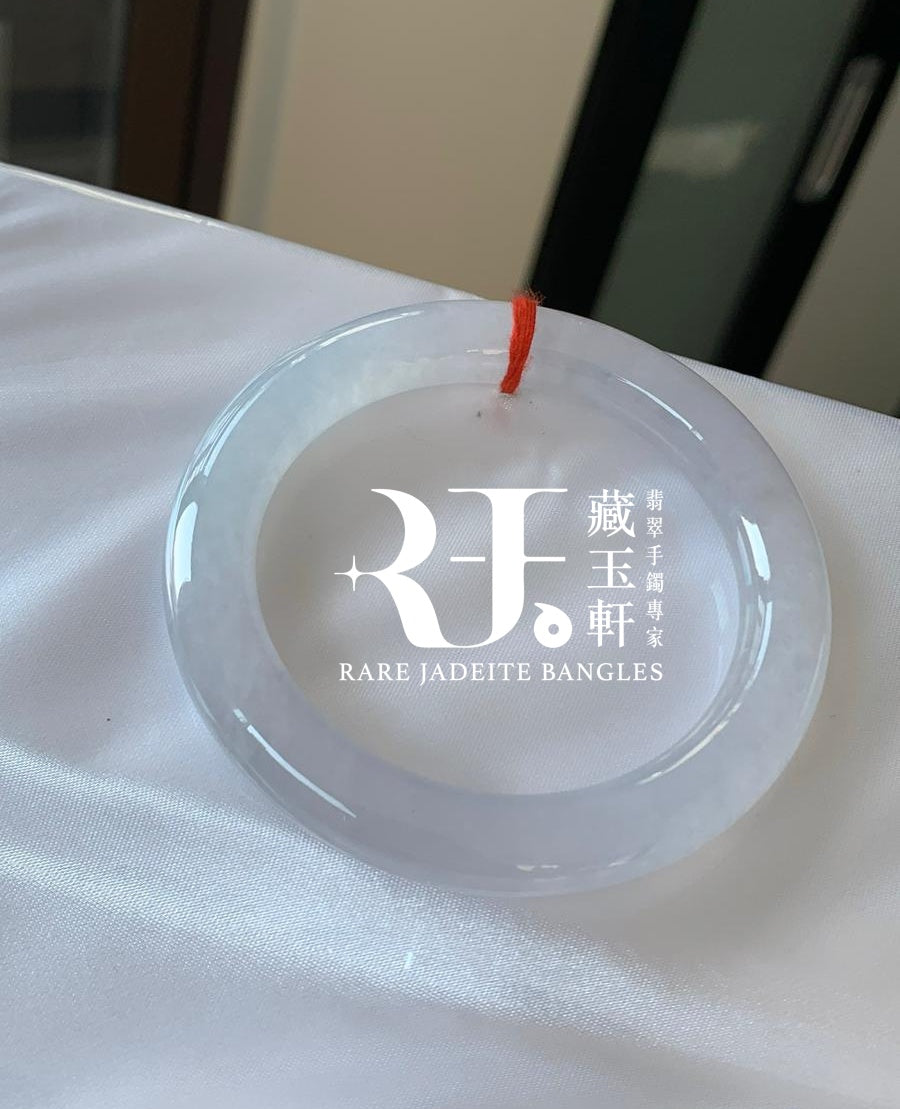 腕間白月光