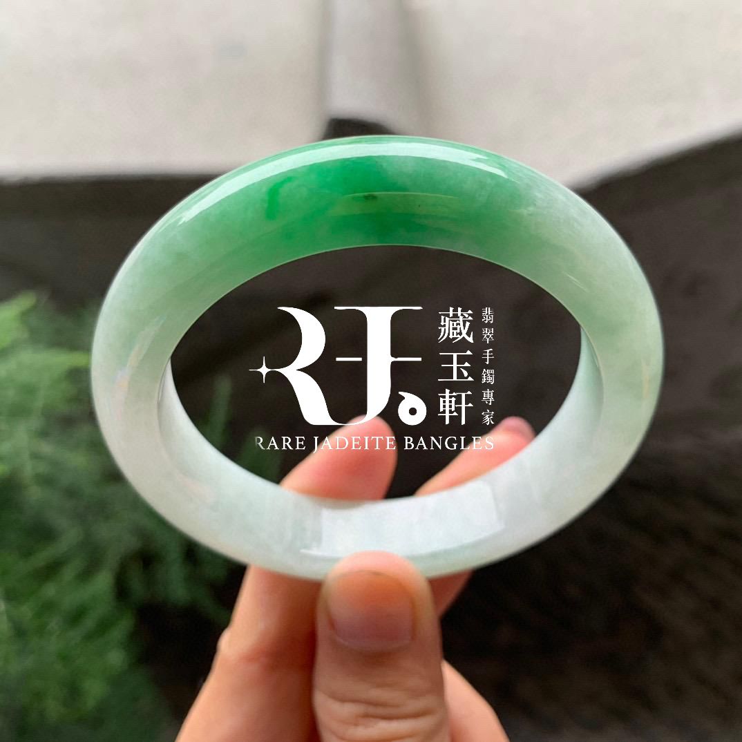 奶白飄陽綠平安鐲