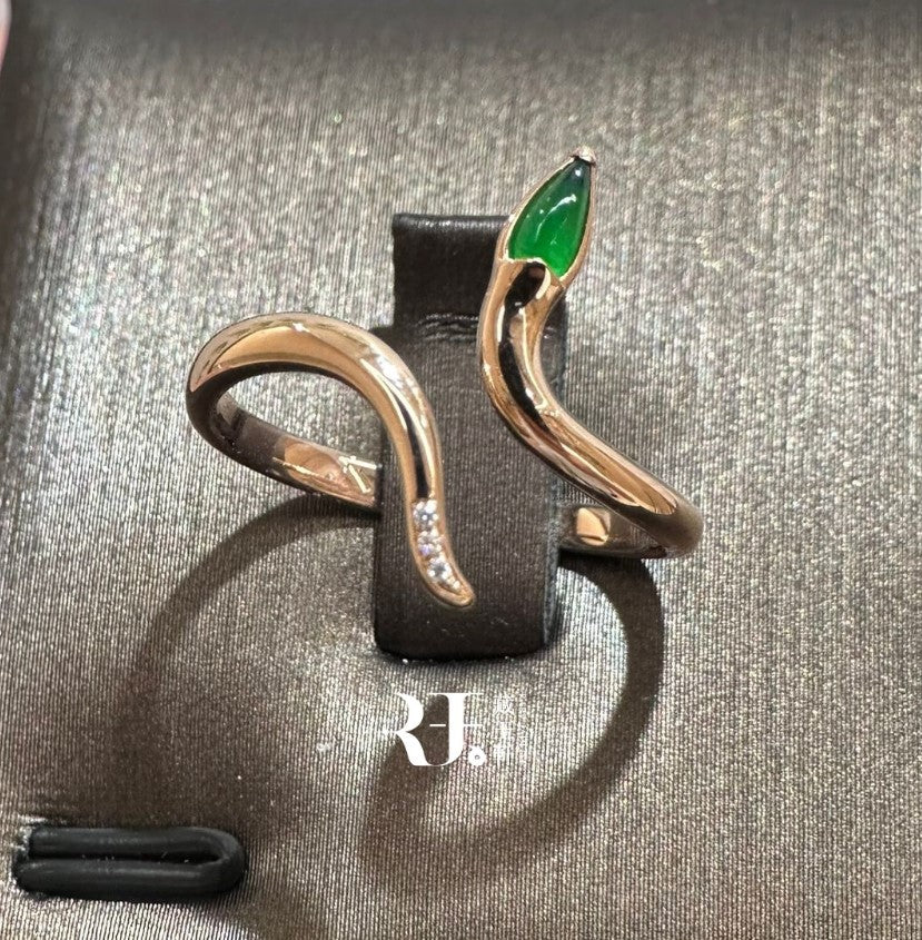 綠眼靈蛇