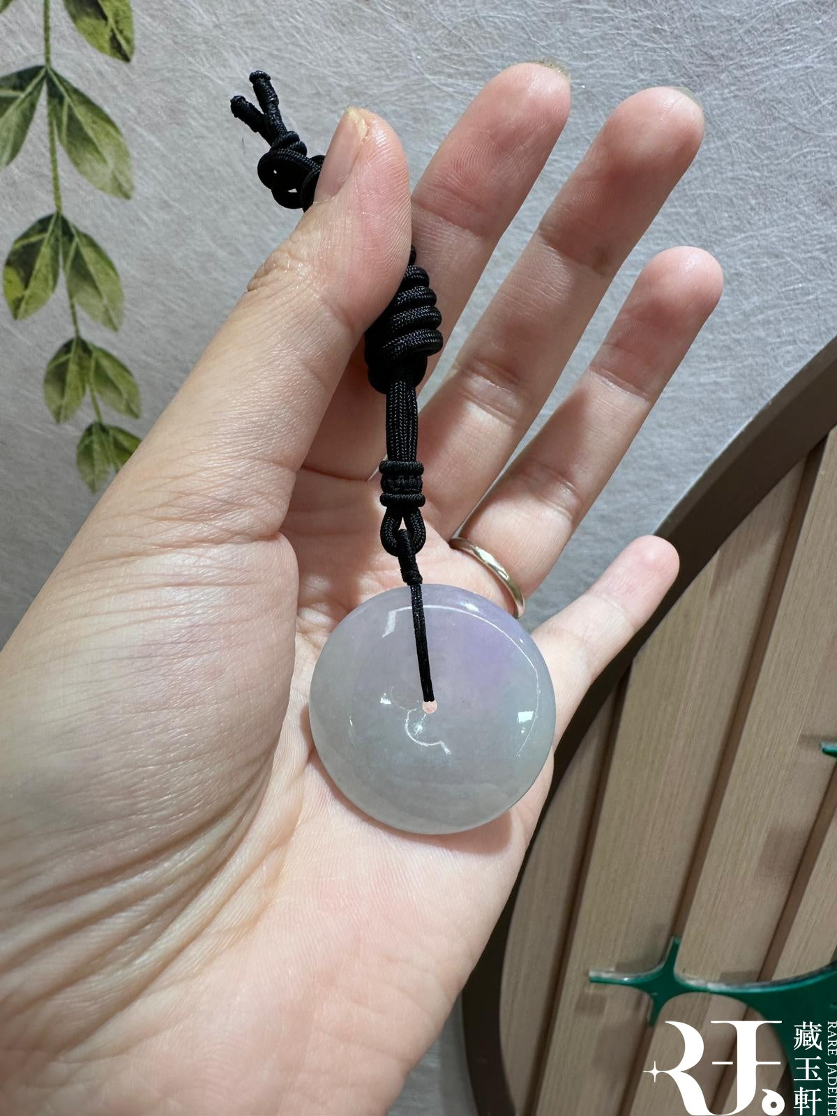 淡雅春彩平安扣