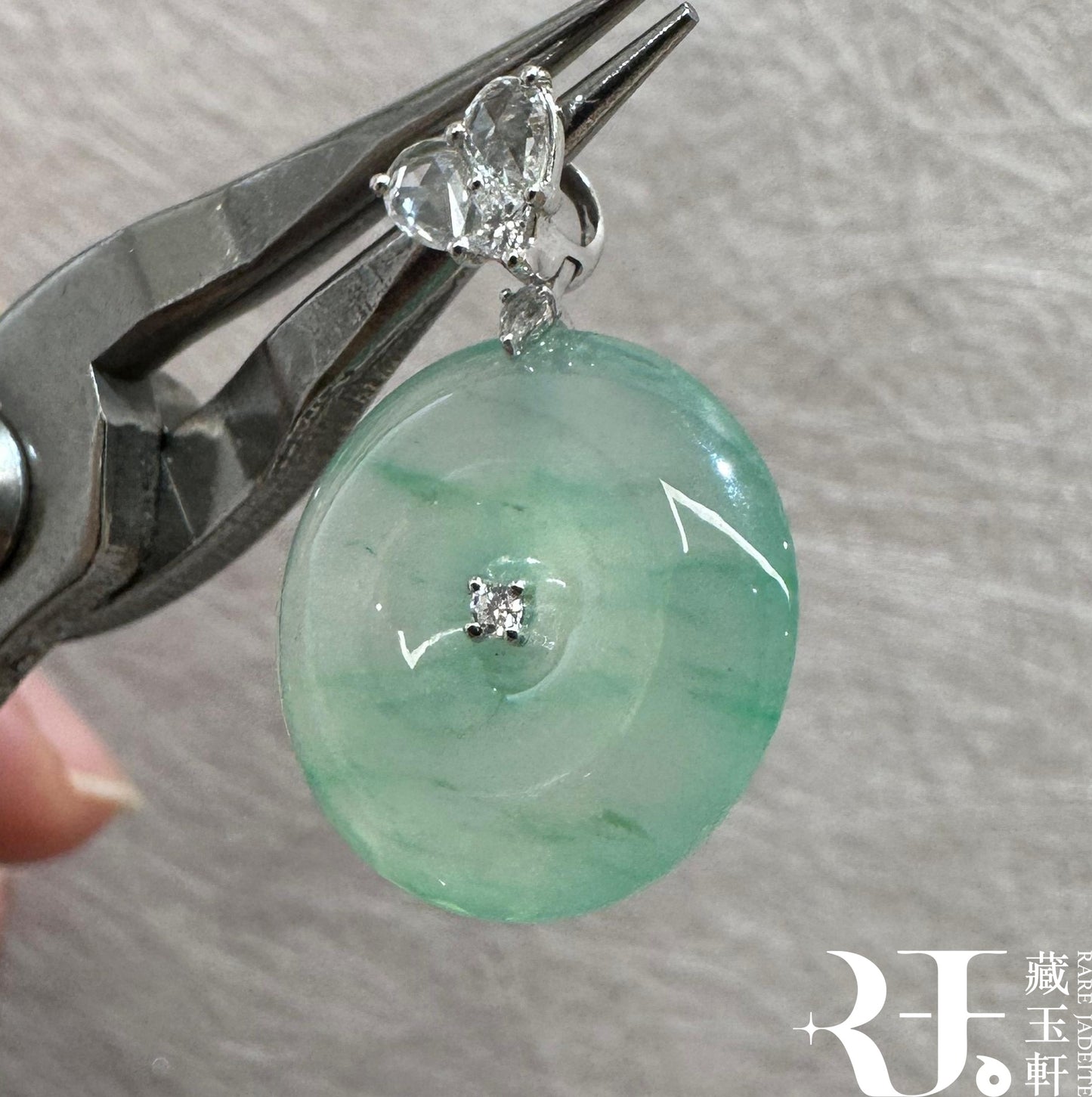 冰飄綠花平安扣