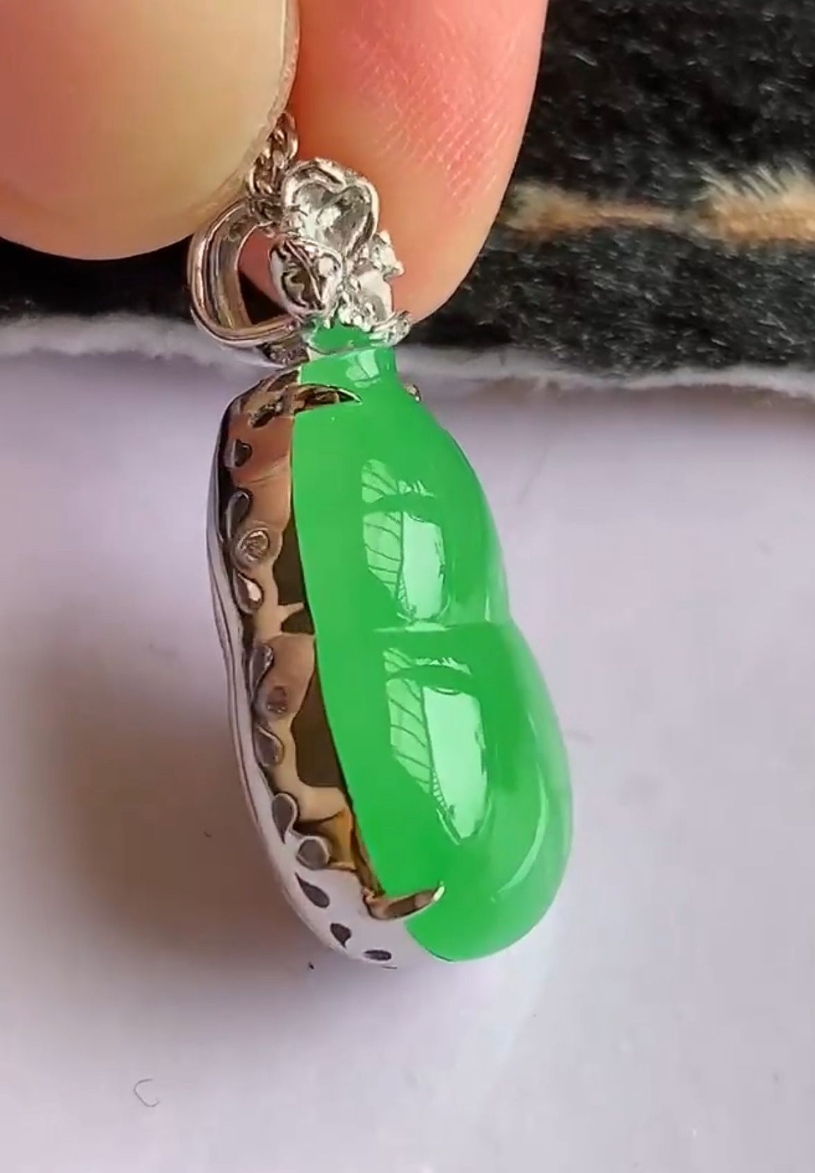 冰滿綠葫蘆吊墜