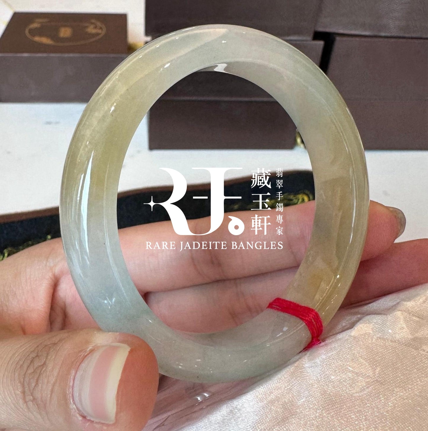 冰黃飄綠平安鐲