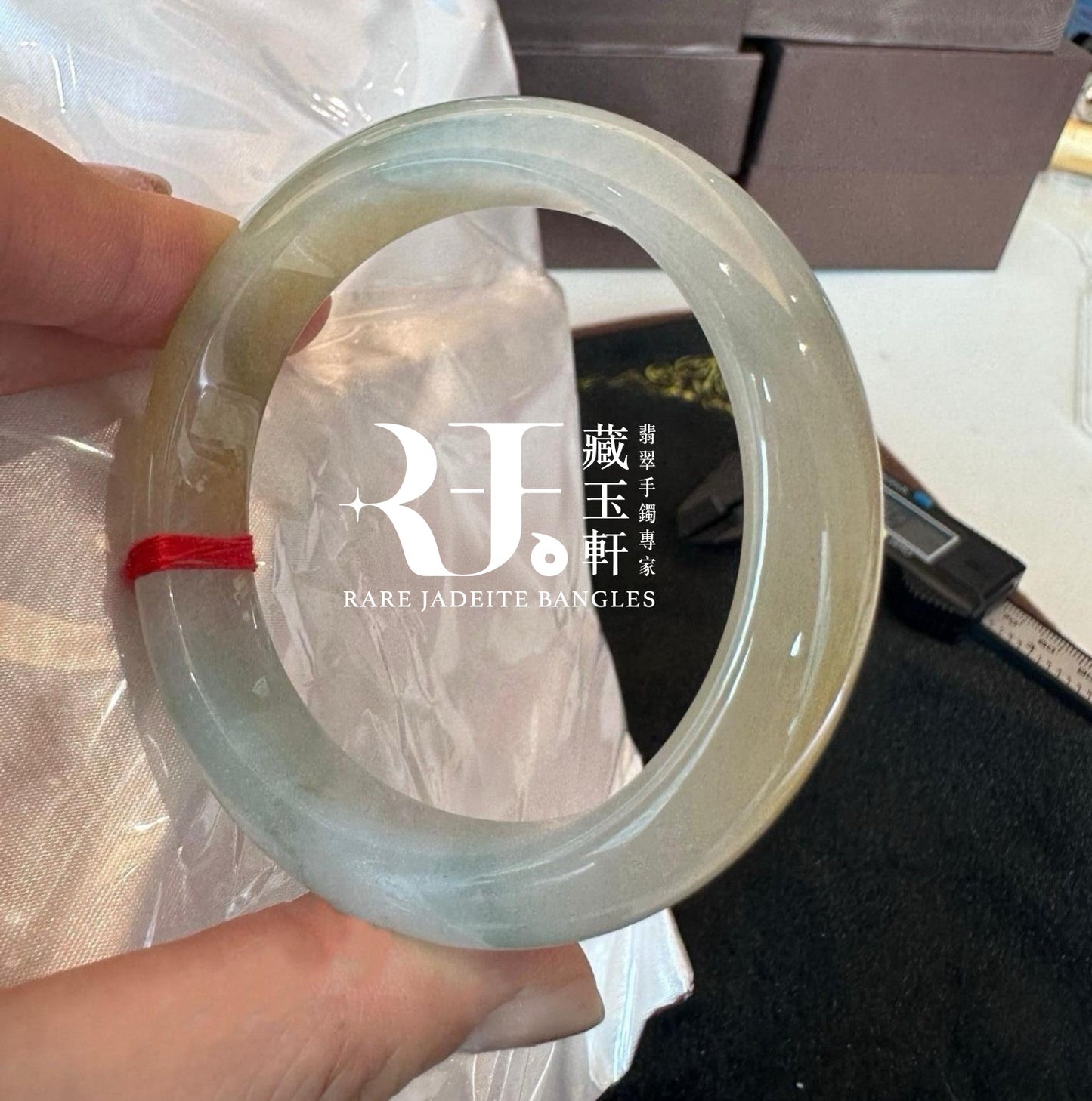 冰黃飄綠平安鐲