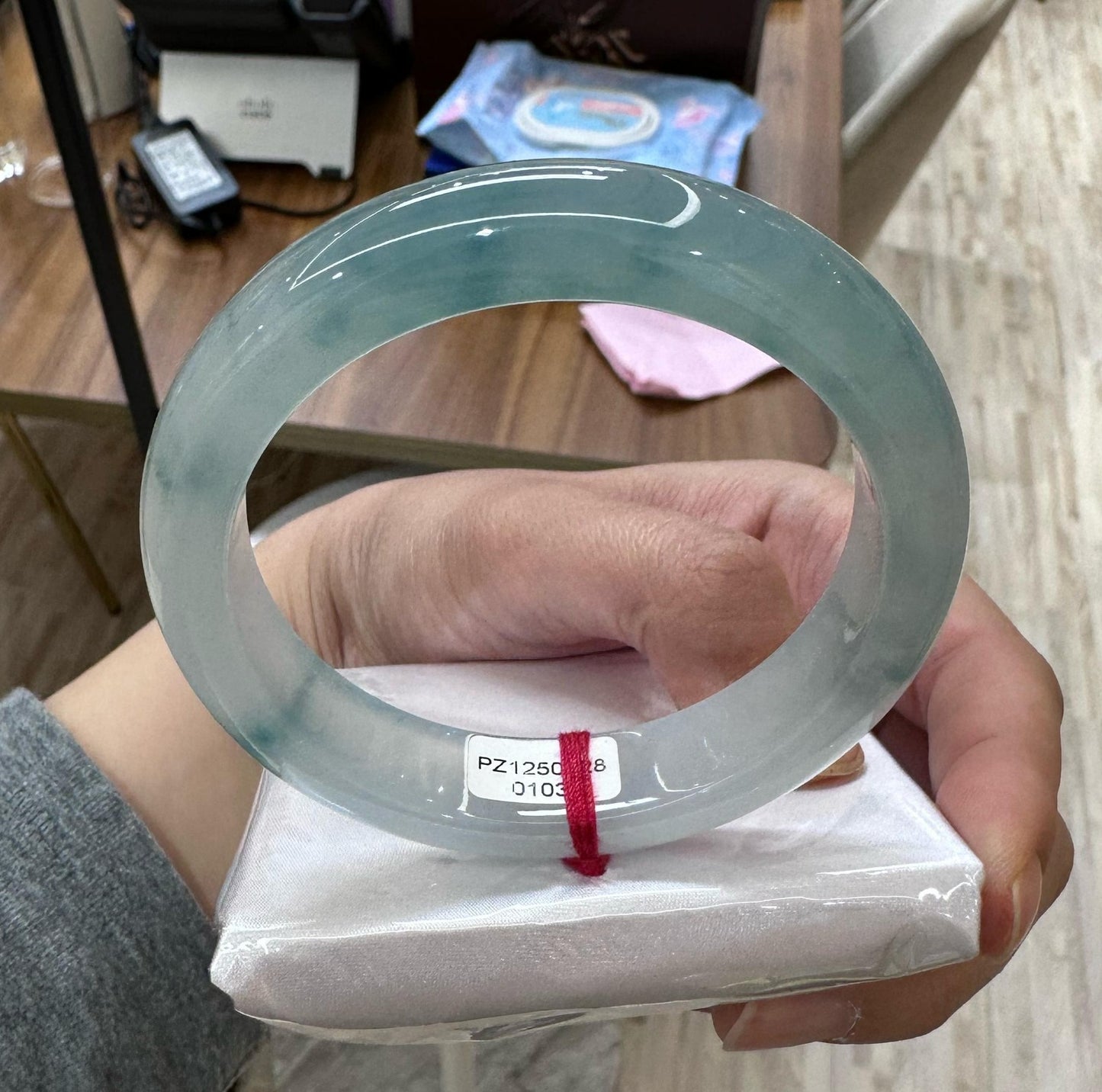 清泉飄花平安鐲