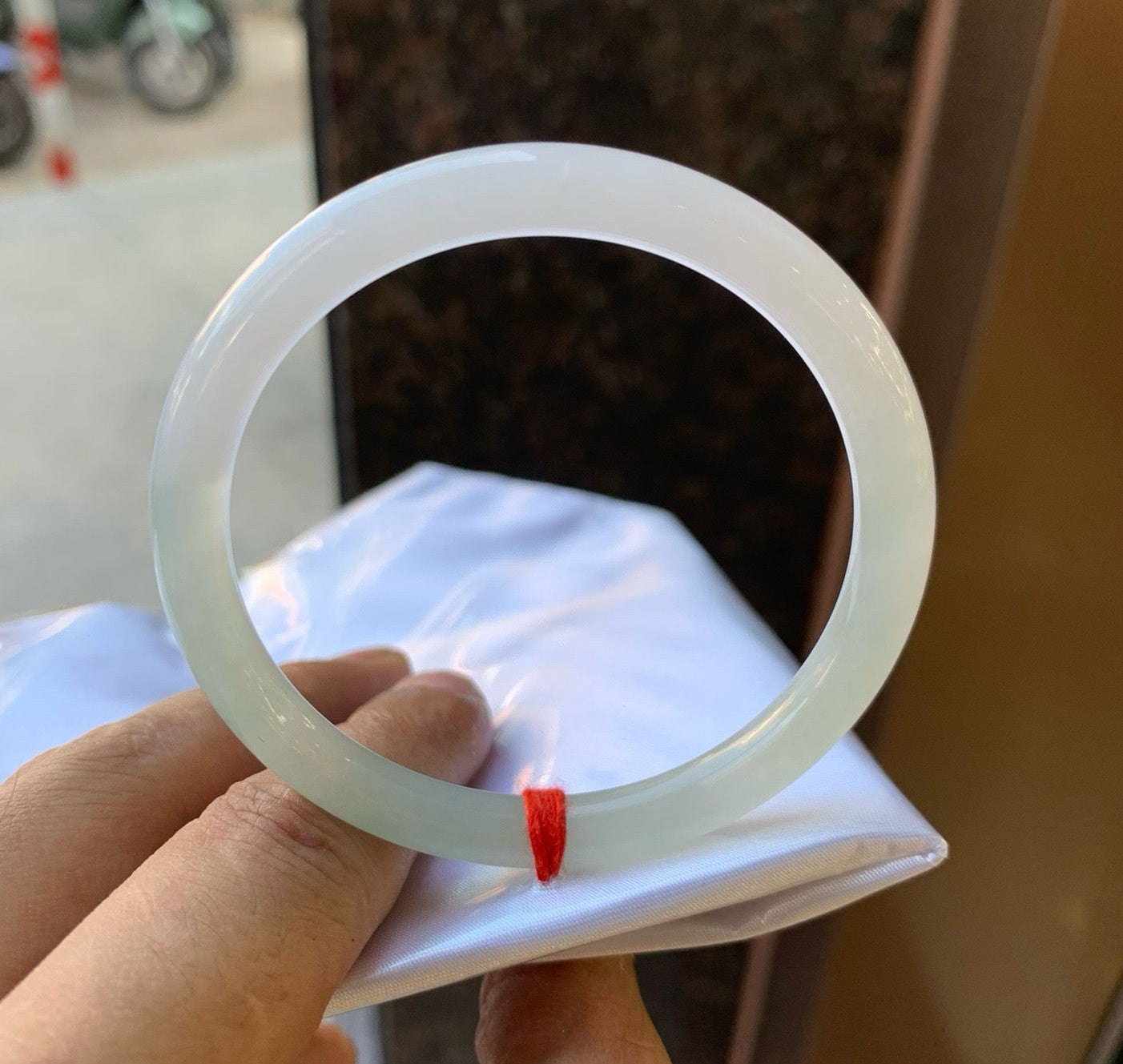 冰晴底翡翠福鐲